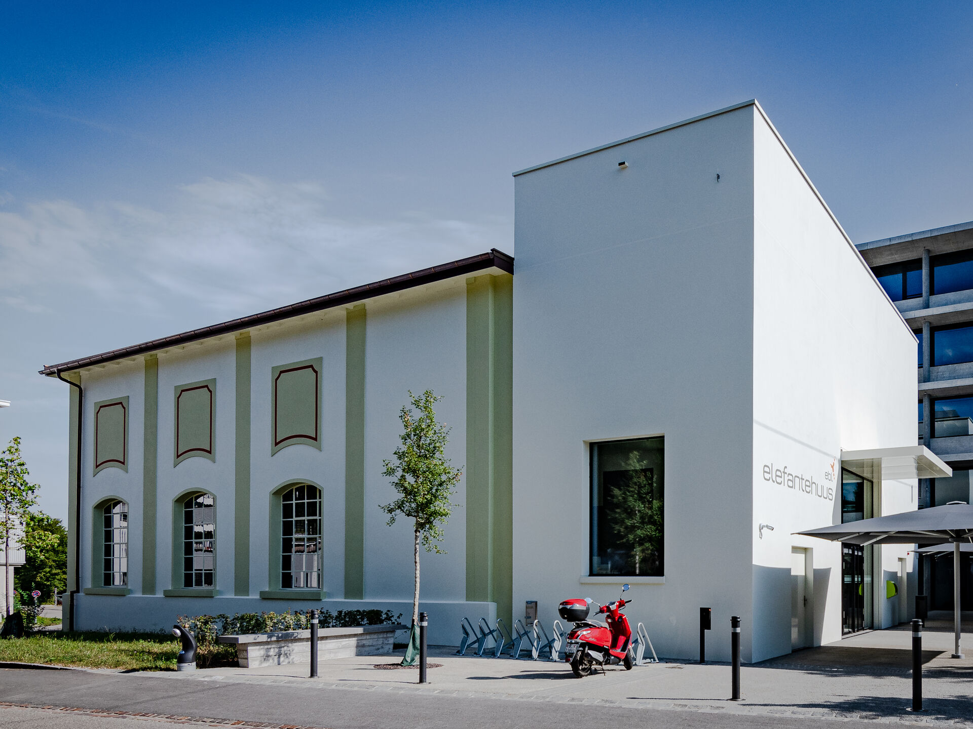 Elefantehuus Home